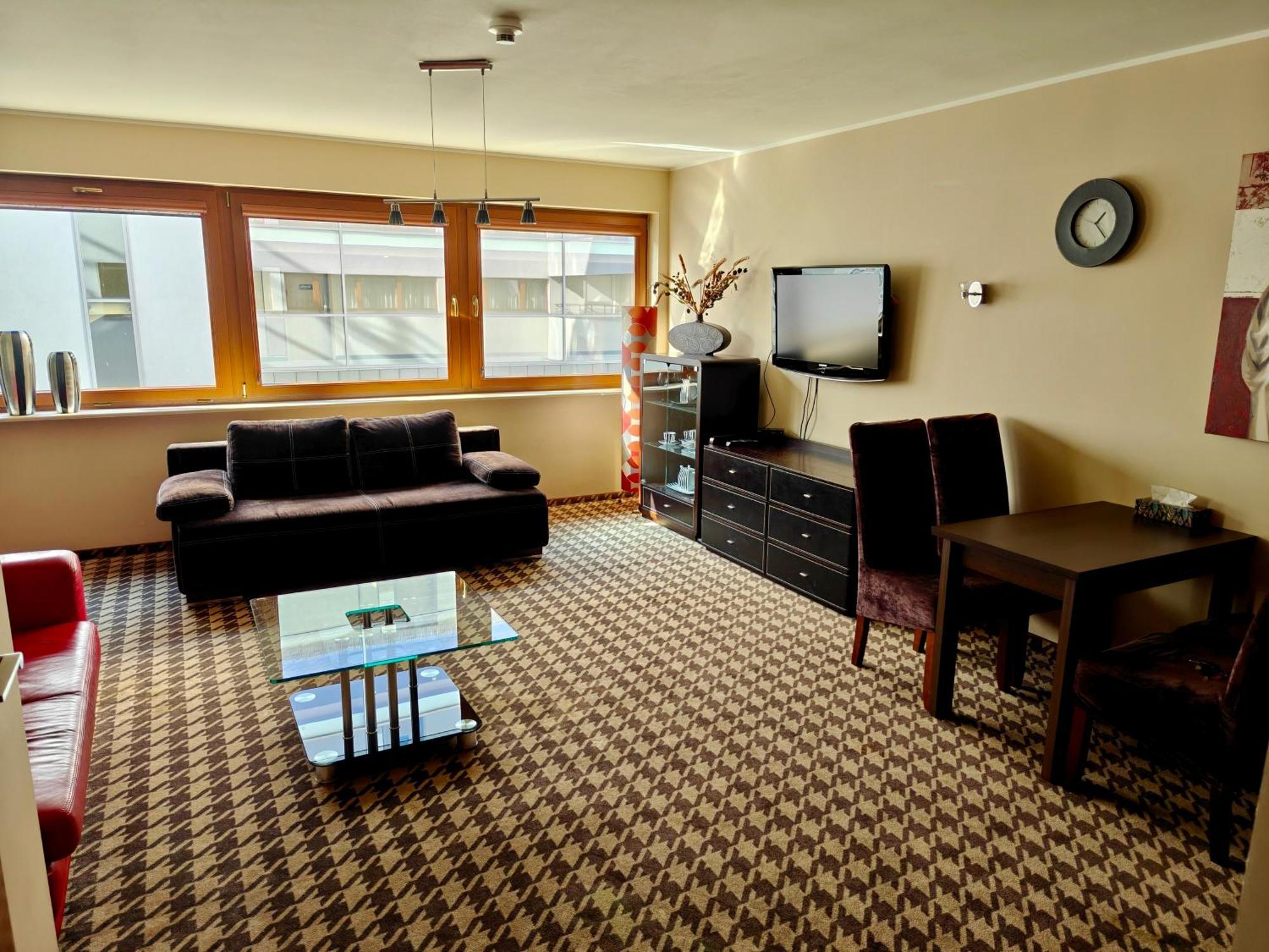 Apartament Z Aneksem W Blisko Plazy, Z Garazem